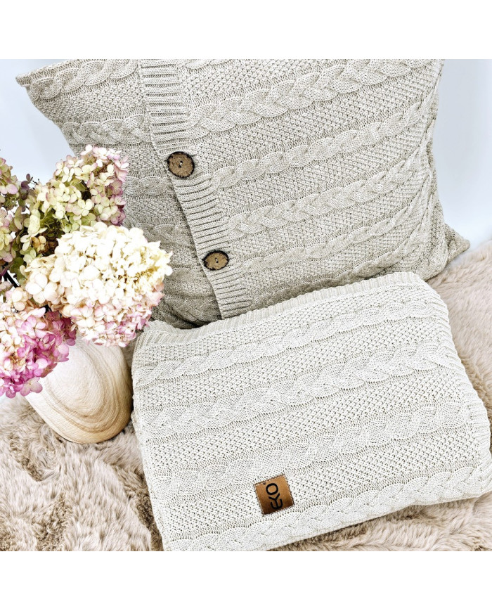 Knitted blanket and pillow set -SET VENEZIA LATTE